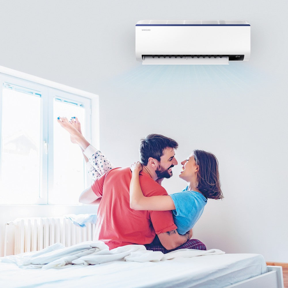 SAMSUNG Convertible 1 Ton 3 Star Split Inverter AC  - White - AR12BYMZAUR, AR12BYMZAURNNA, AR12BYMZAURXNA, Copper Condenser